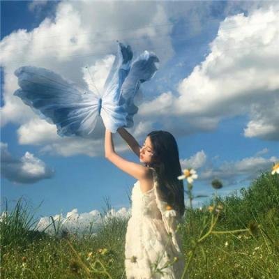 当女孩恋爱时