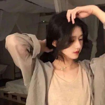 五个女生